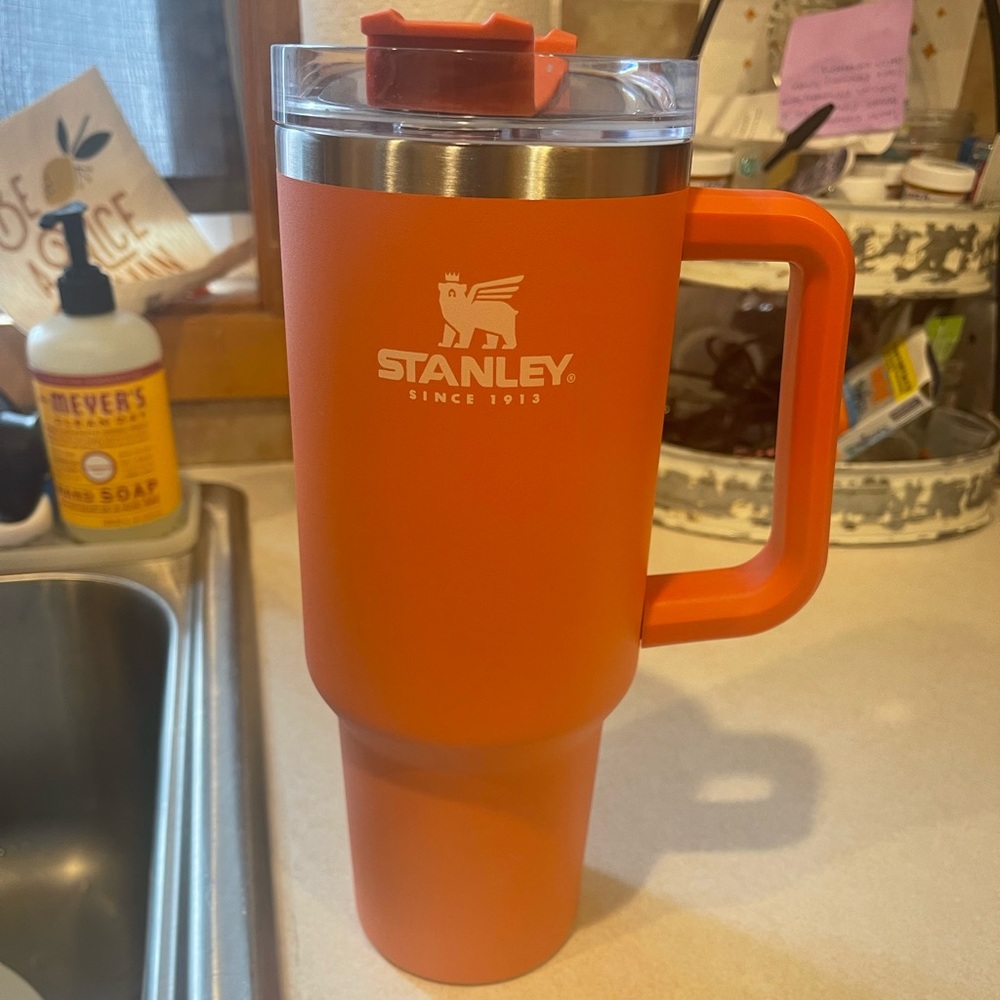 Stanley 40 oz Quencher